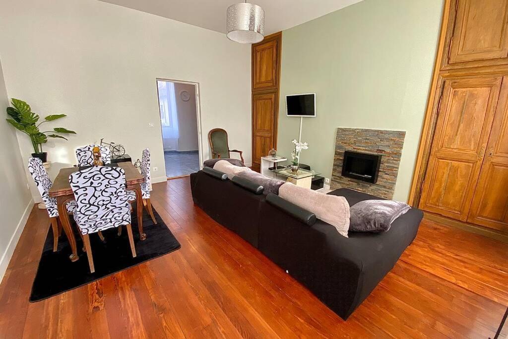 Apartment : Le Petit Paradis De La Loire *